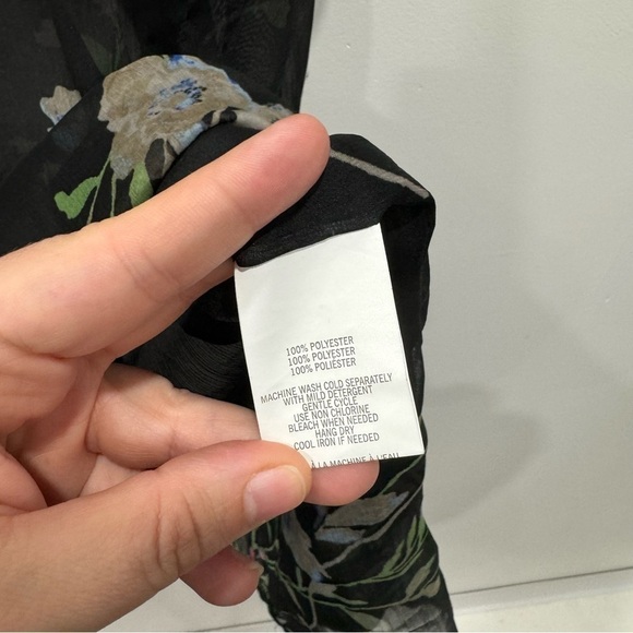 O’Neill Black Sheer Floral Tunic Swim Cover-Up Top X-Small Loose Fit - Picture 6 of 8